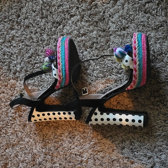 Betsy Johnson Fun colorful high heels - Picture 2 of 7